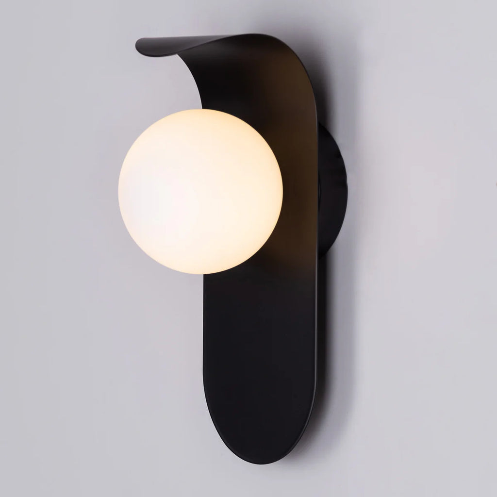 Gifted (Black) Wall Light